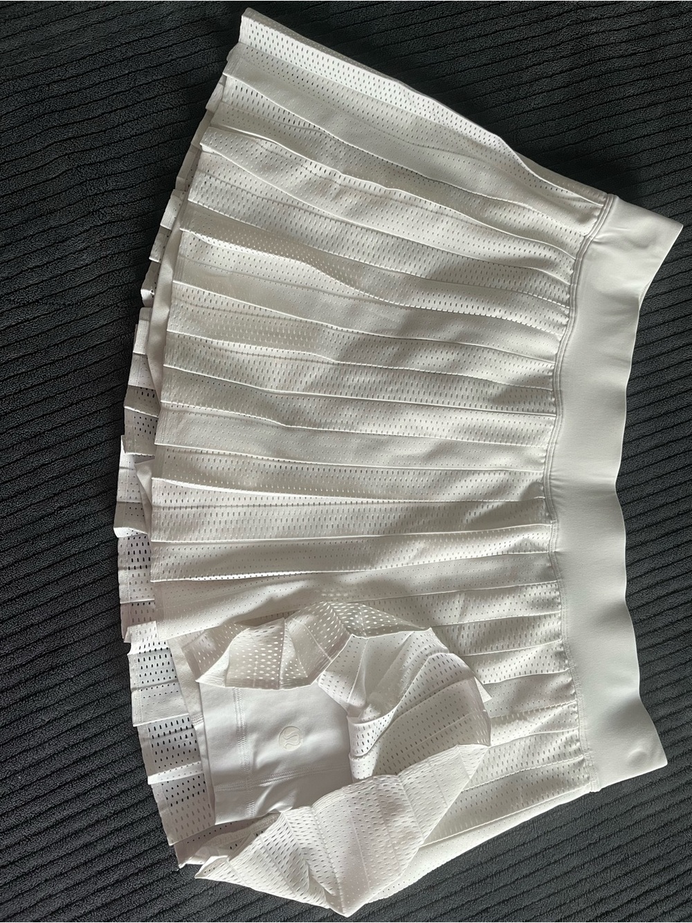 Pleated Open-Knit High-Rise Tennis Skirt | Lululemon | Size 14 - Picture 5 of 10